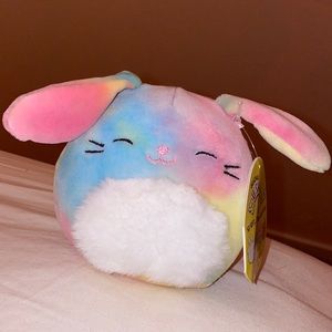 Candy the bunny squishmallow